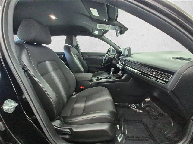 Used 2025 Honda Civic Sport image 23