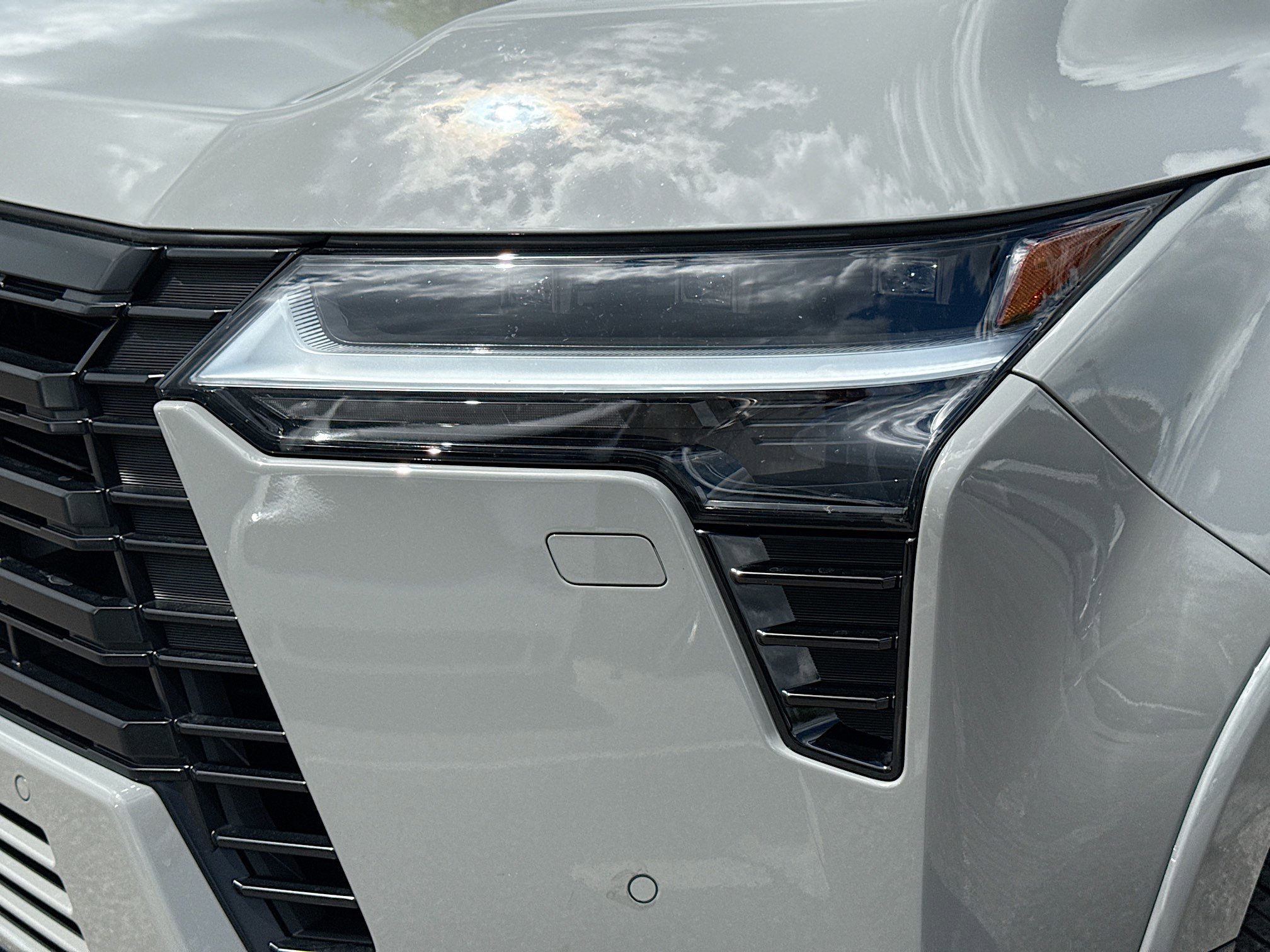 Used 2024 Lexus GX 550 w/ Accessory Package (Z1) image 9