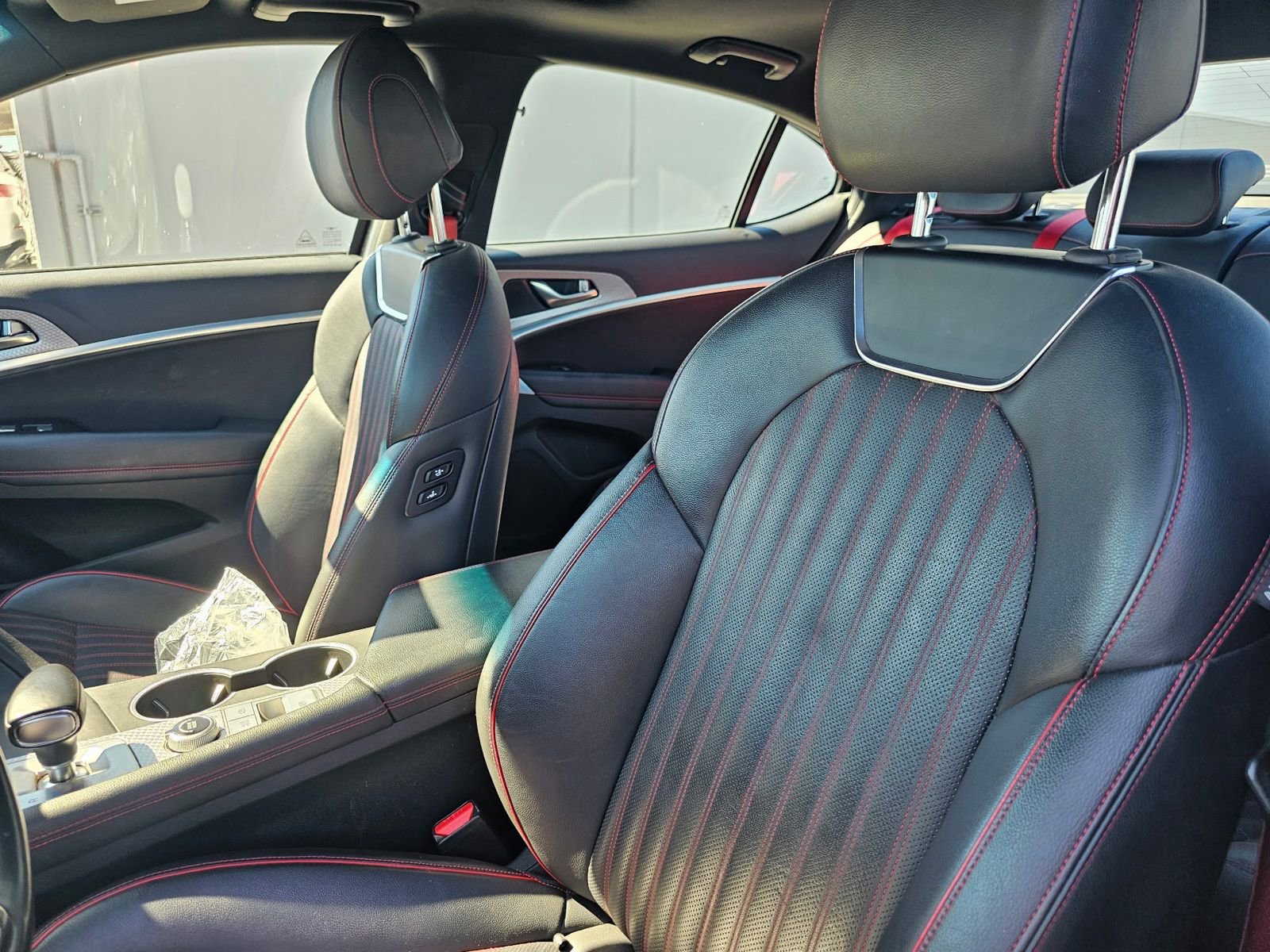 Used 2023 Genesis G70 2.0T w/ Sport Prestige Package image 6