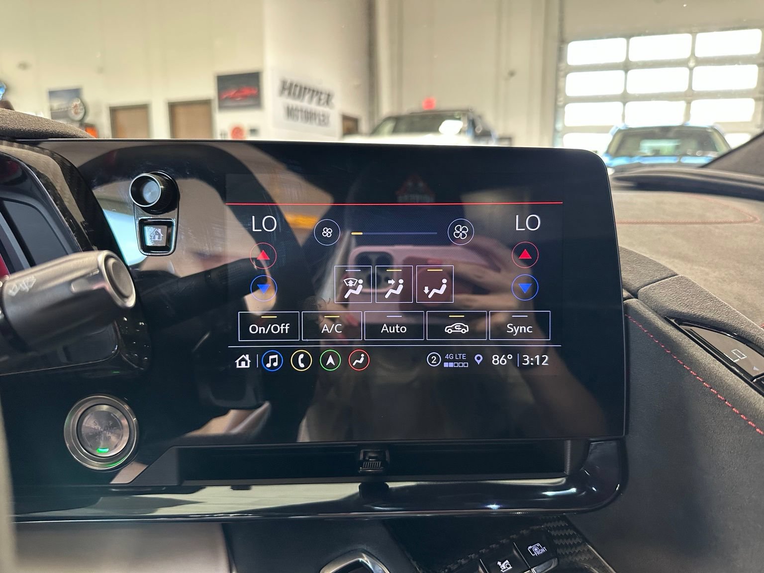 Used 2023 Chevrolet Corvette Stingray Premium Conv w/ Z51 Performance Package RWD image 35
