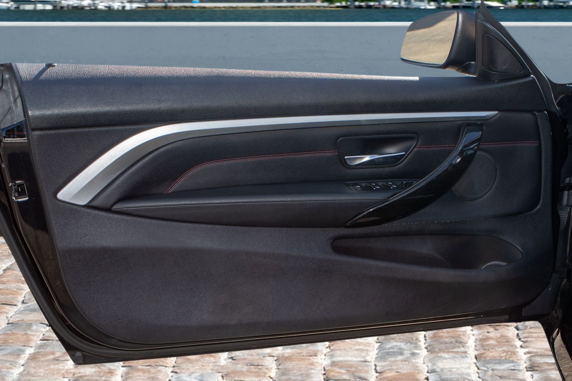 Used 2018 BMW 430i Convertible image 17