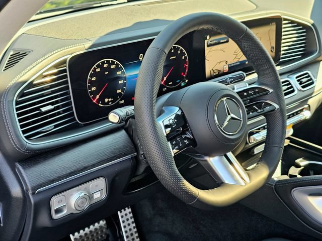 New 2026 Mercedes-Benz GLS 450 4MATIC image 15