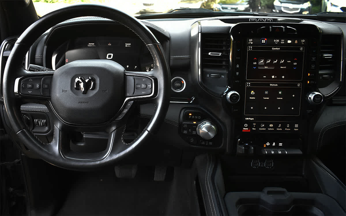 Used 2024 RAM 1500 Limited w/ Off Road Group AWD/4WD image 13