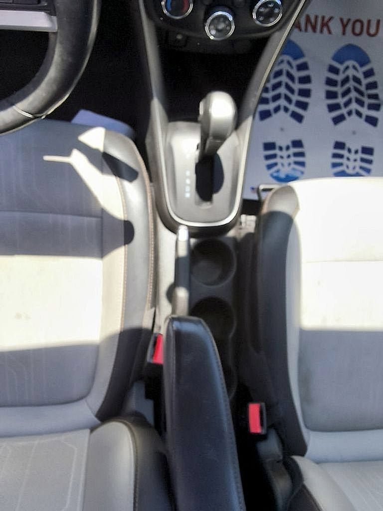 Certified 2018 Chevrolet Trax LT w/ Driver Confidence Package FWD image 18