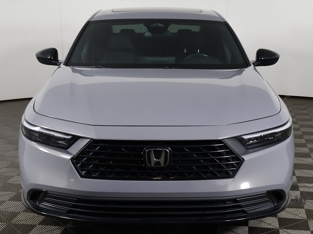 Used 2024 Honda Accord Sport image 11