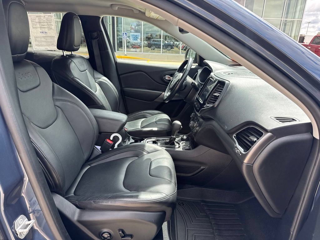 Used 2020 Jeep Cherokee Limited AWD/4WD image 27