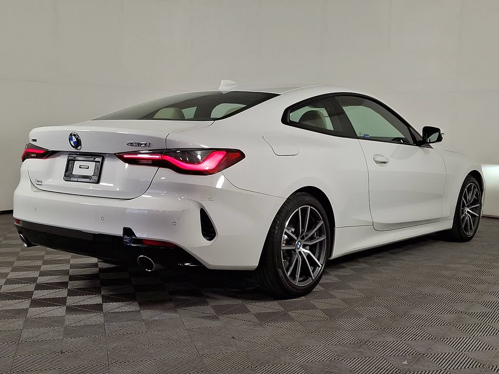 Certified 2023 BMW 430i xDrive Coupe w/ Convenience Package AWD/4WD image 9