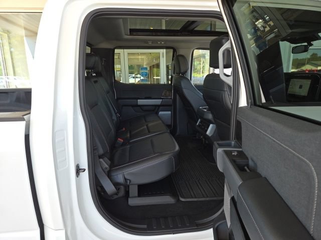 Used 2023 Ford F250 Lariat w/ Lariat Ultimate Package AWD/4WD image 65