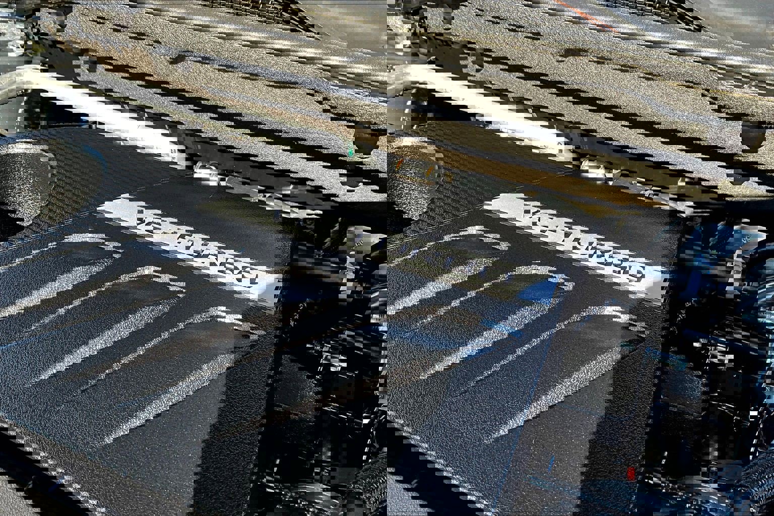 Used 2023 Nissan Rogue SV image 34