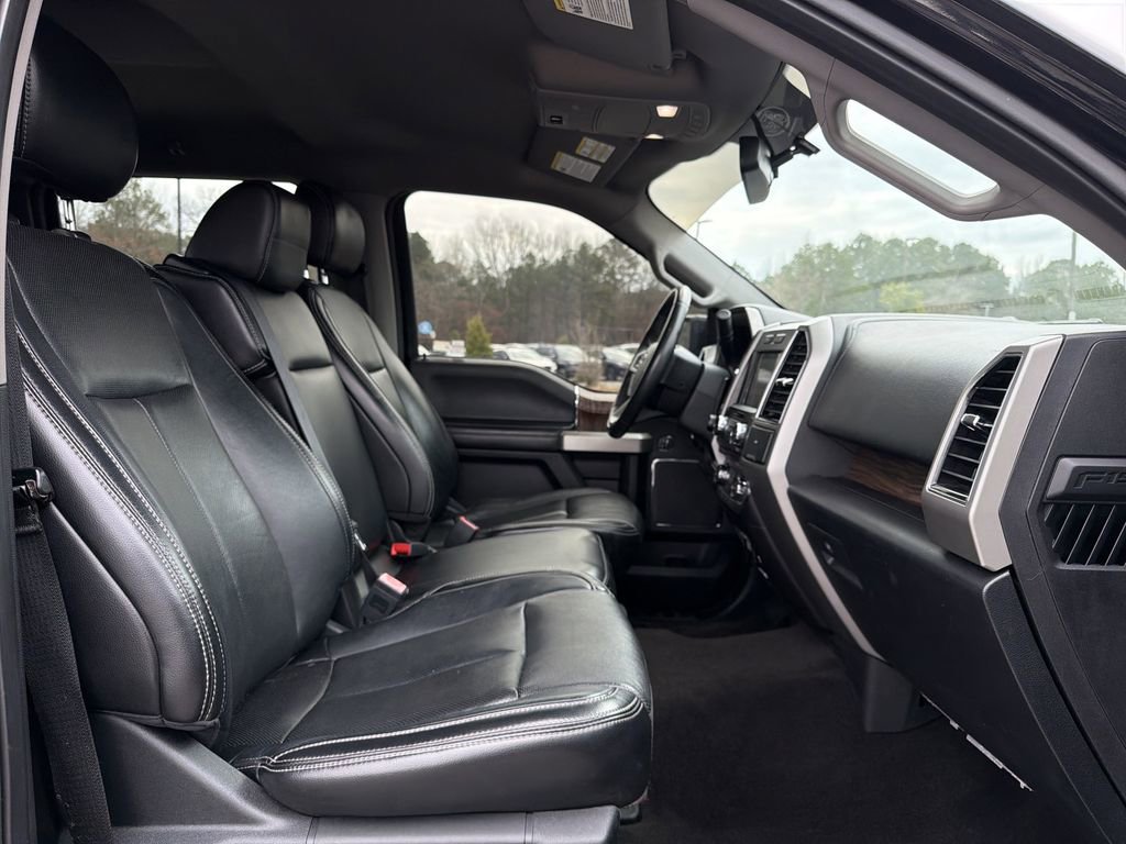 Used 2018 Ford F150 Lariat image 19