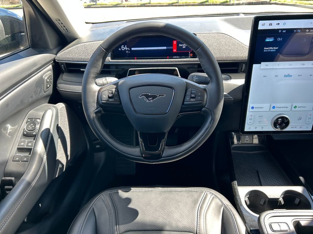 Used 2025 Ford Mustang Mach-E Premium image 19