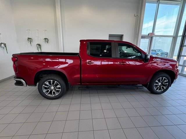 Certified 2024 Chevrolet Silverado 1500 LT w/ True North Edition Plus AWD/4WD image 38
