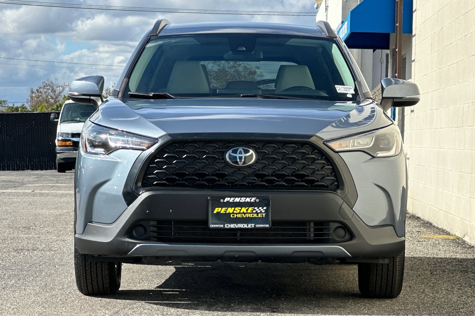 Used 2022 Toyota Corolla Cross LE image 9