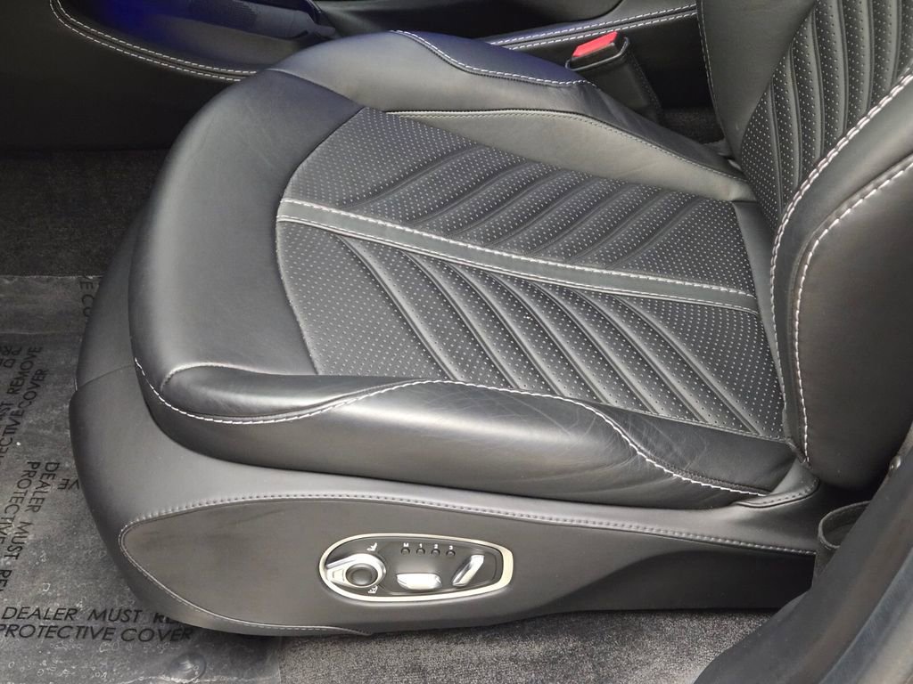 Used 2023 Aston Martin DBX 707 image 33