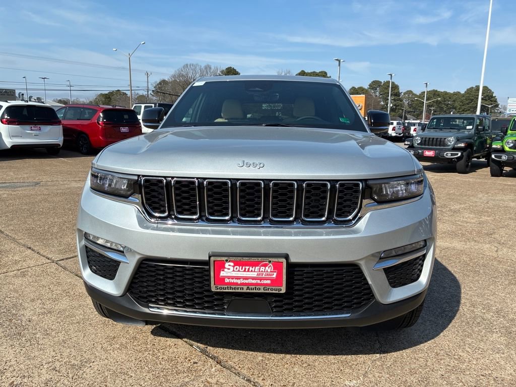 New 2025 Jeep Grand Cherokee Limited image 9
