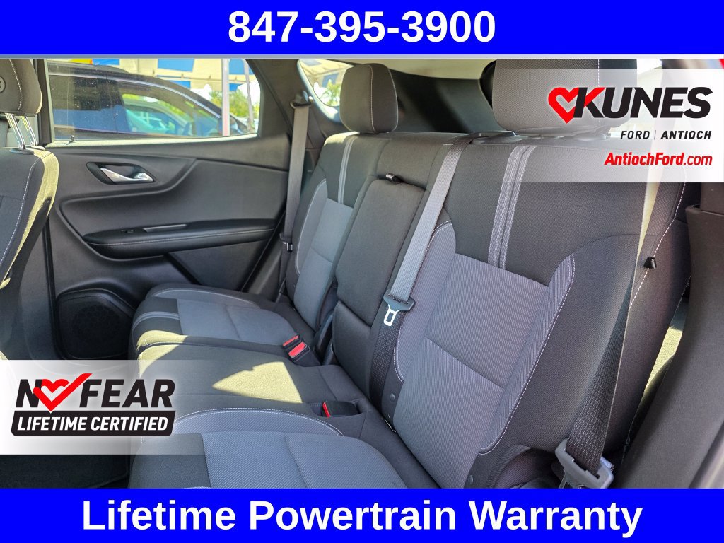 Used 2025 Chevrolet Blazer LT AWD/4WD image 34