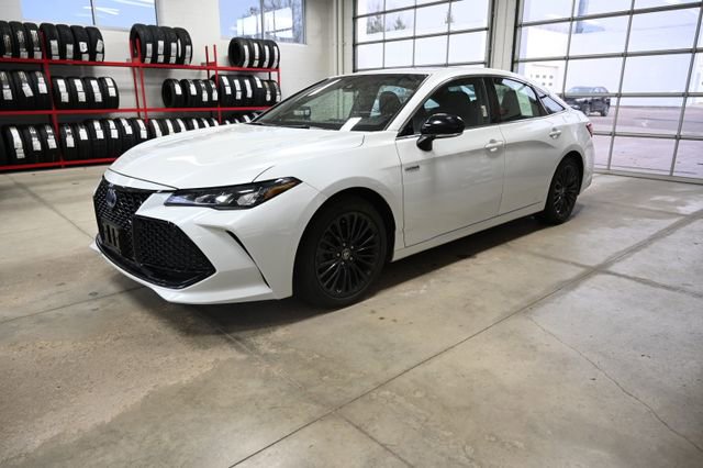 Used 2020 Toyota Avalon XSE w/ All Weather Liner Package image 8