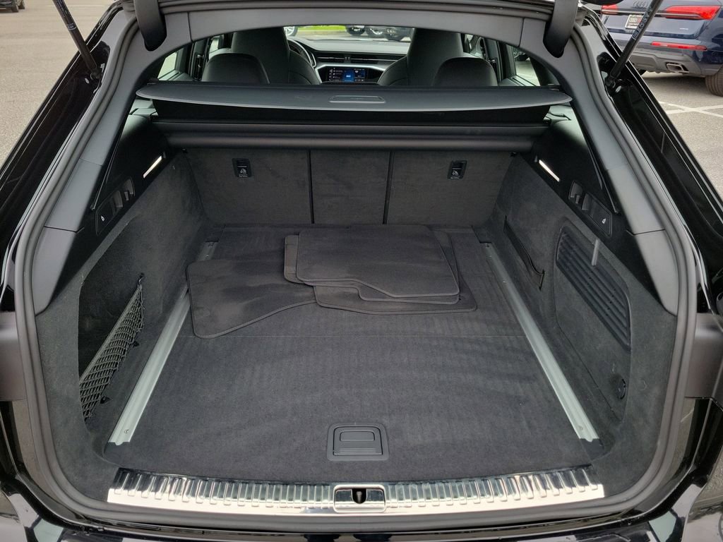 Used 2024 Audi RS 6 performance image 30