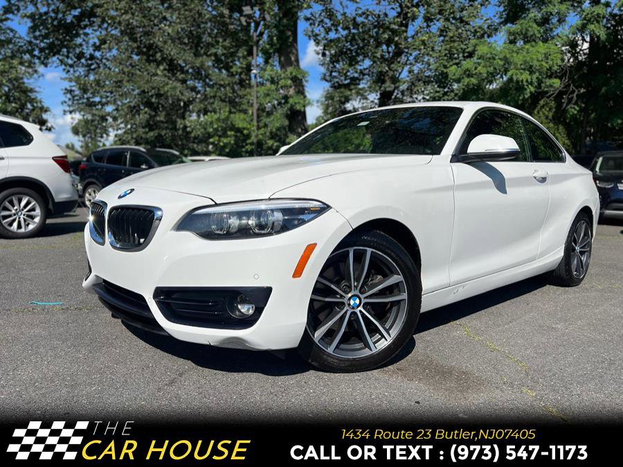 Used 2019 BMW 230i Coupe w/ Premium Package image 2