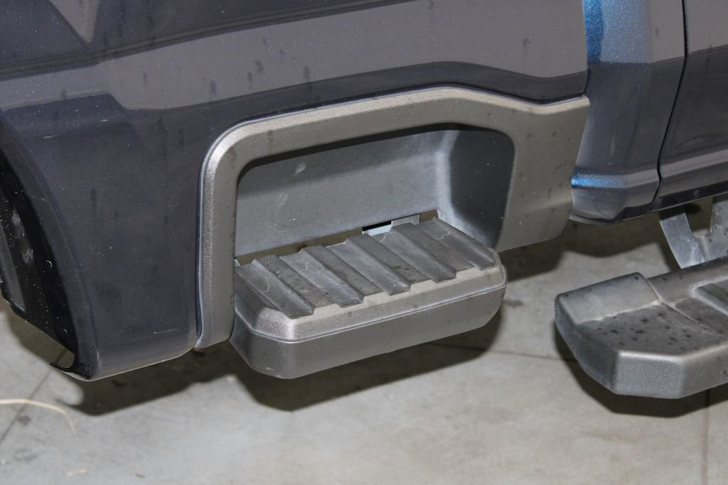 Used 2024 Ford F250 Lariat w/ Lariat Ultimate Package image 18