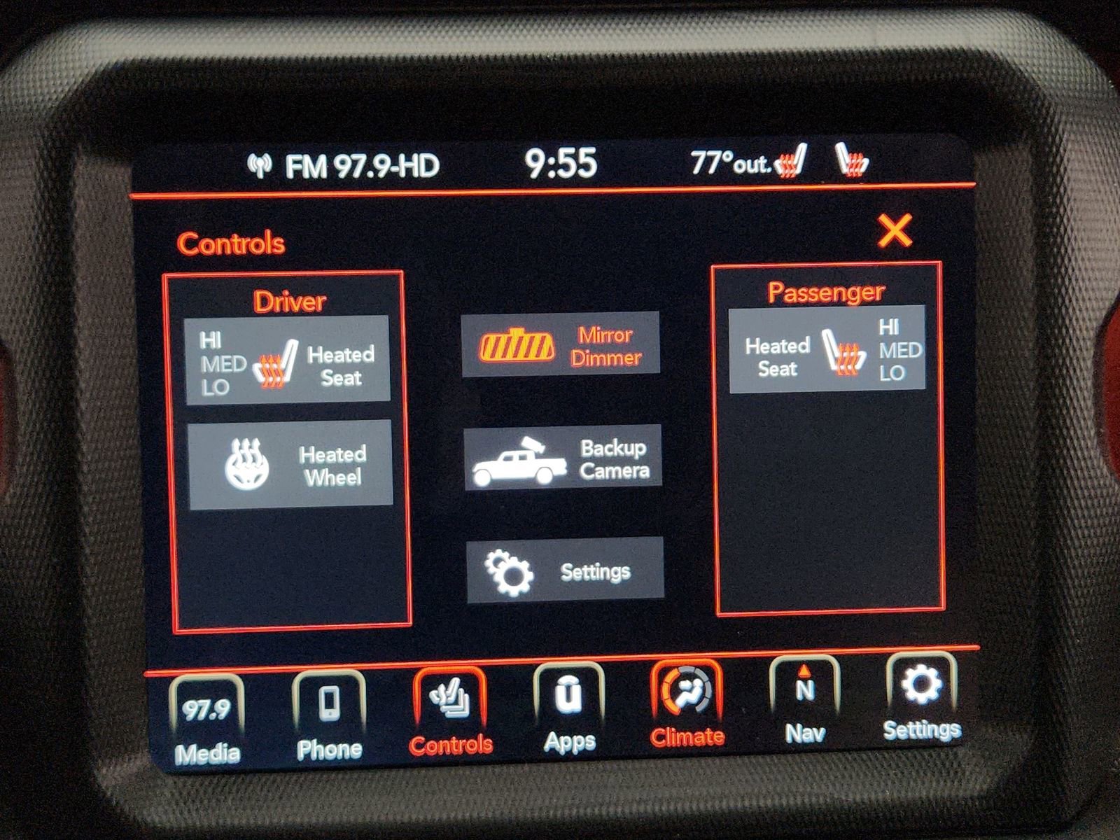 Used 2022 Jeep Gladiator Rubicon w/ Cold Weather Group image 34