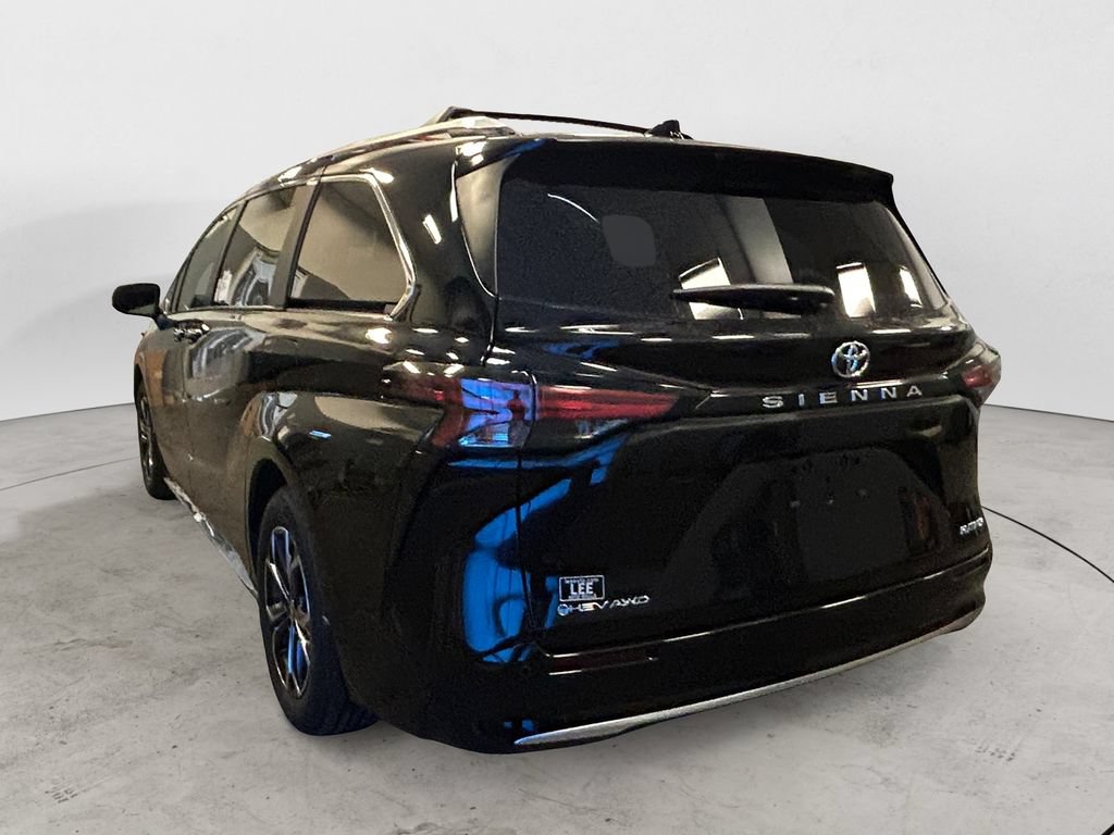 New 2026 Toyota Sienna Platinum AWD/4WD image 3