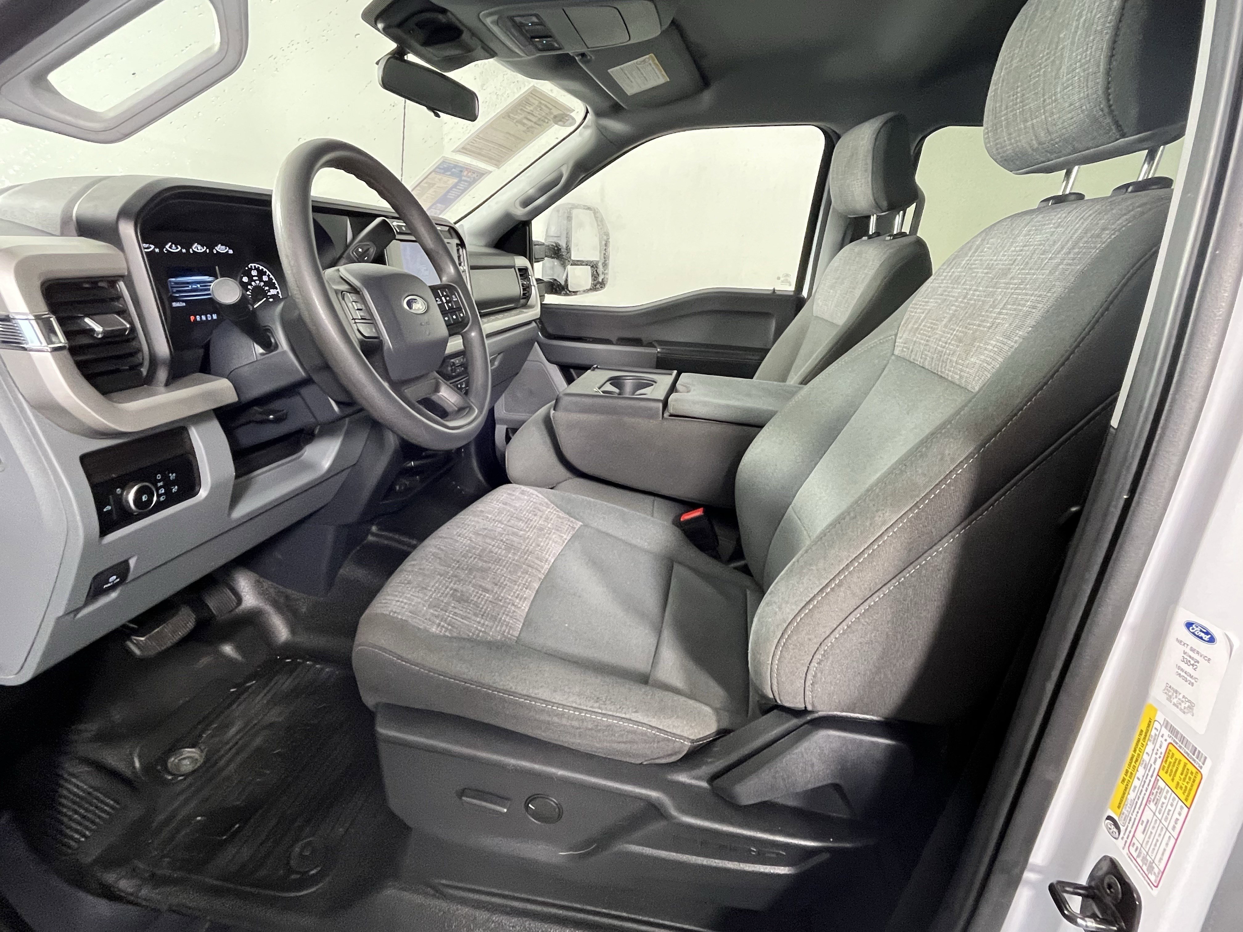 Used 2024 Ford F350 XLT image 8