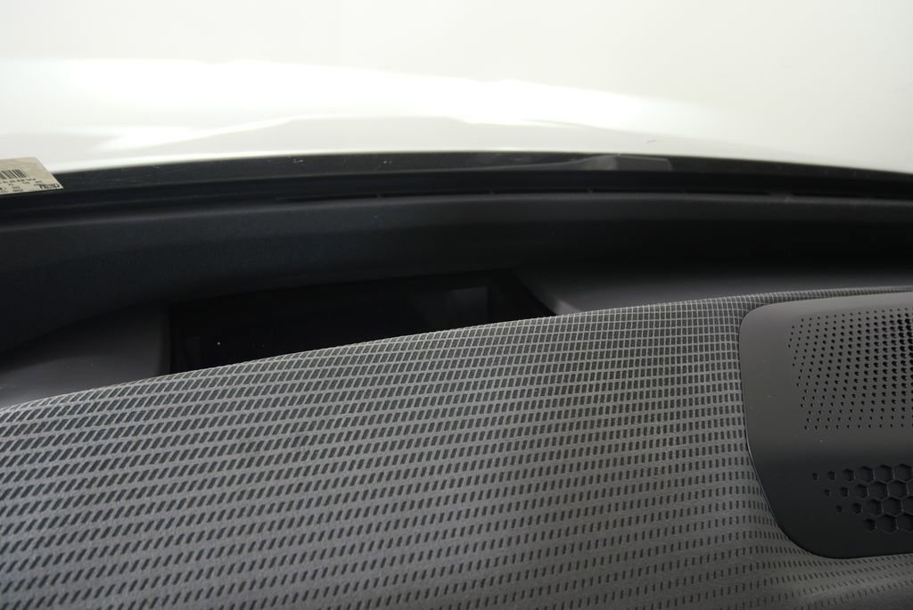 New 2026 BMW iX xDrive45 image 18