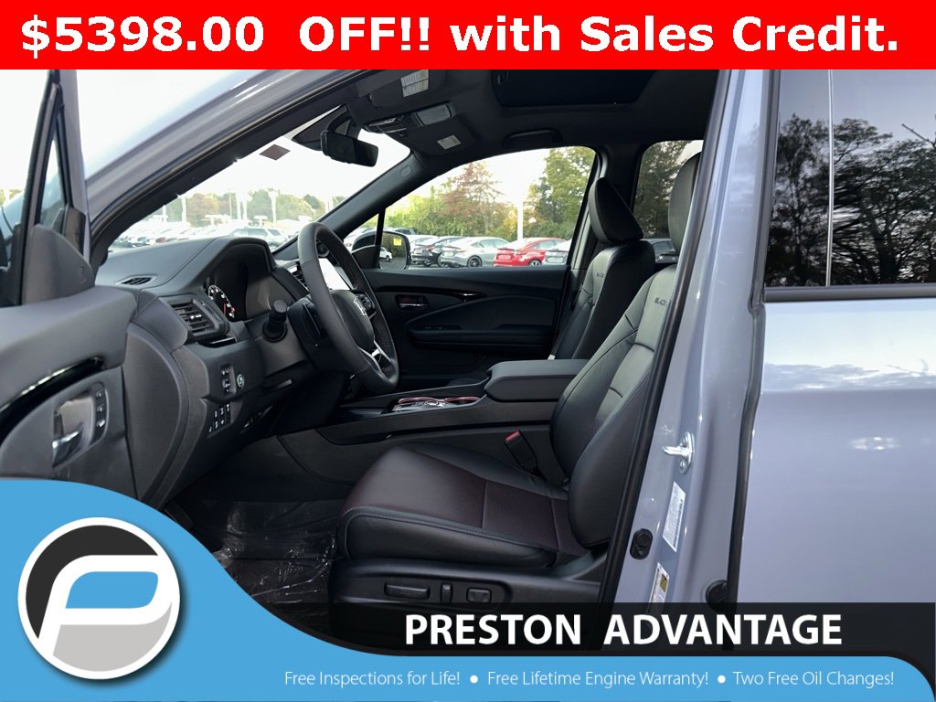 New 2026 Honda Ridgeline Black Edition image 9