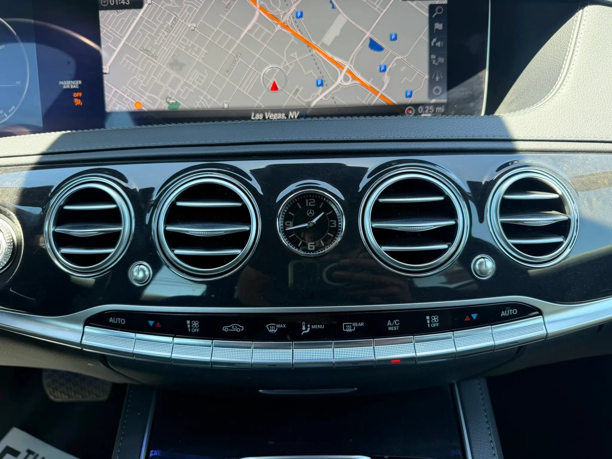 Used 2020 Mercedes-Benz S 450 Sedan image 29