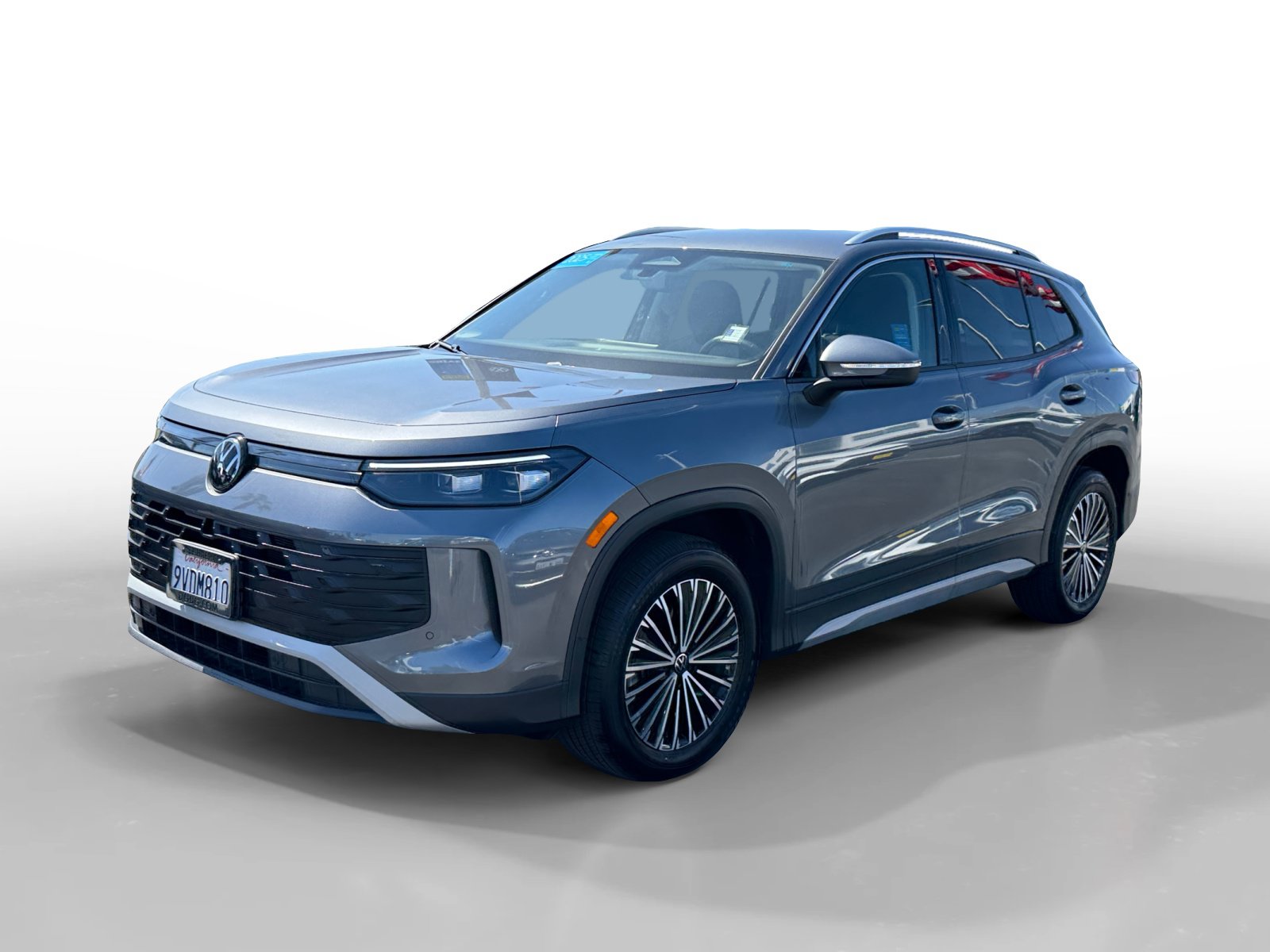 Certified 2025 Volkswagen Tiguan S