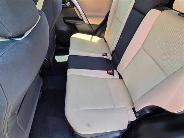 Used 2018 Toyota RAV4 XLE FWD image 17