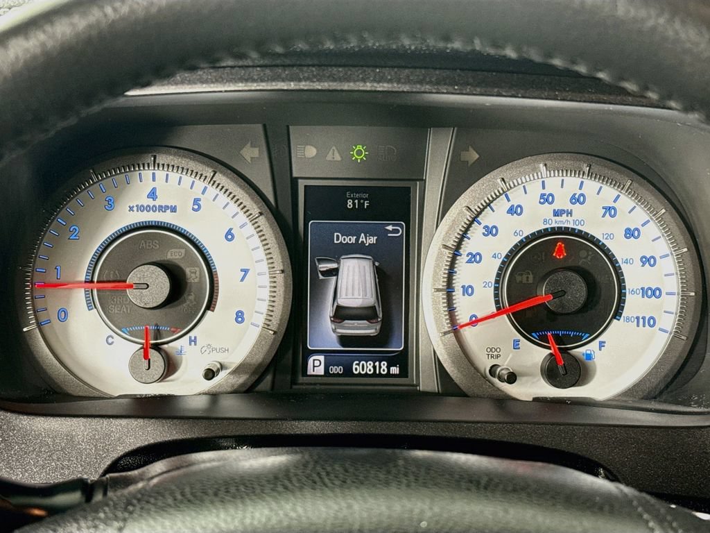 Certified 2017 Toyota Sienna SE Premium FWD image 14