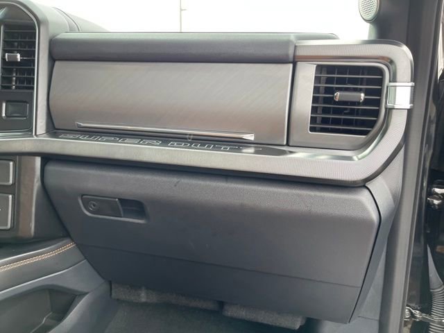 Used 2024 Ford F250 Platinum image 40