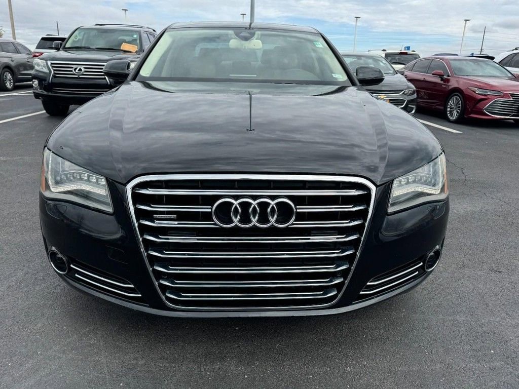 Used 2012 Audi A8 L 4.2 image 9
