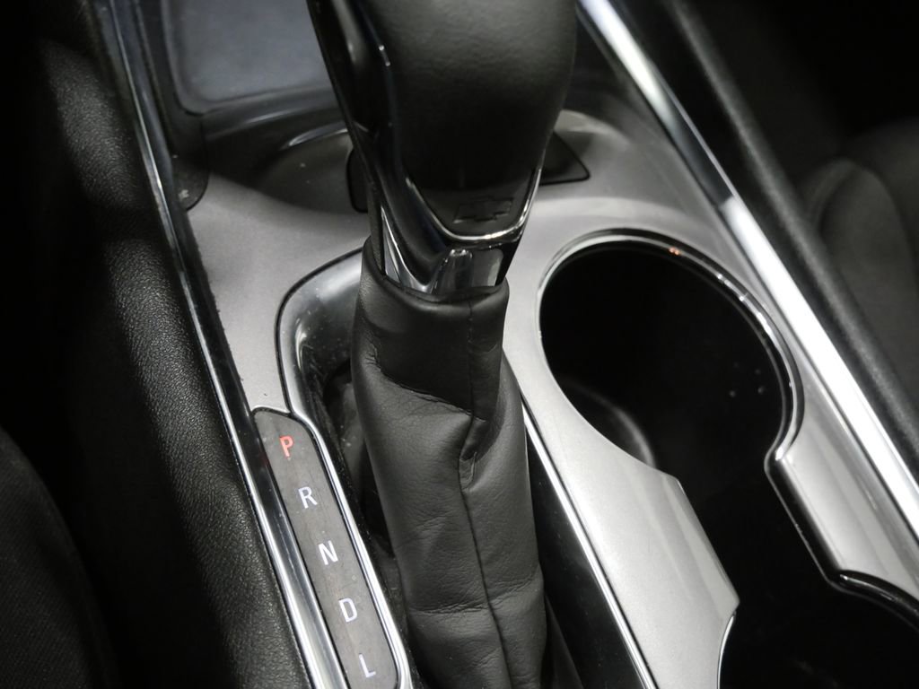 Used 2023 Chevrolet Malibu LT FWD image 21