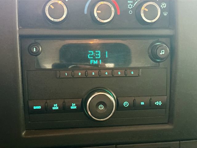 Used 2014 Chevrolet Express 1500 image 14