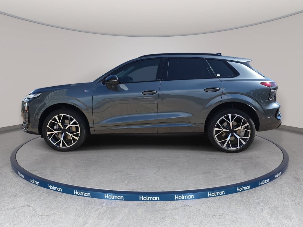 New 2026 Audi Q3 quattro 2.0T AWD/4WD image 8