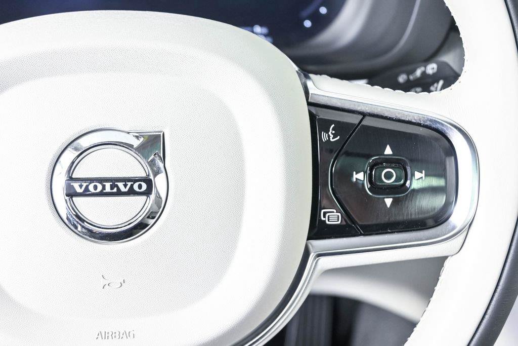 Certified 2024 Volvo XC60 T8 Plus w/ Protection Package Premier AWD/4WD image 12