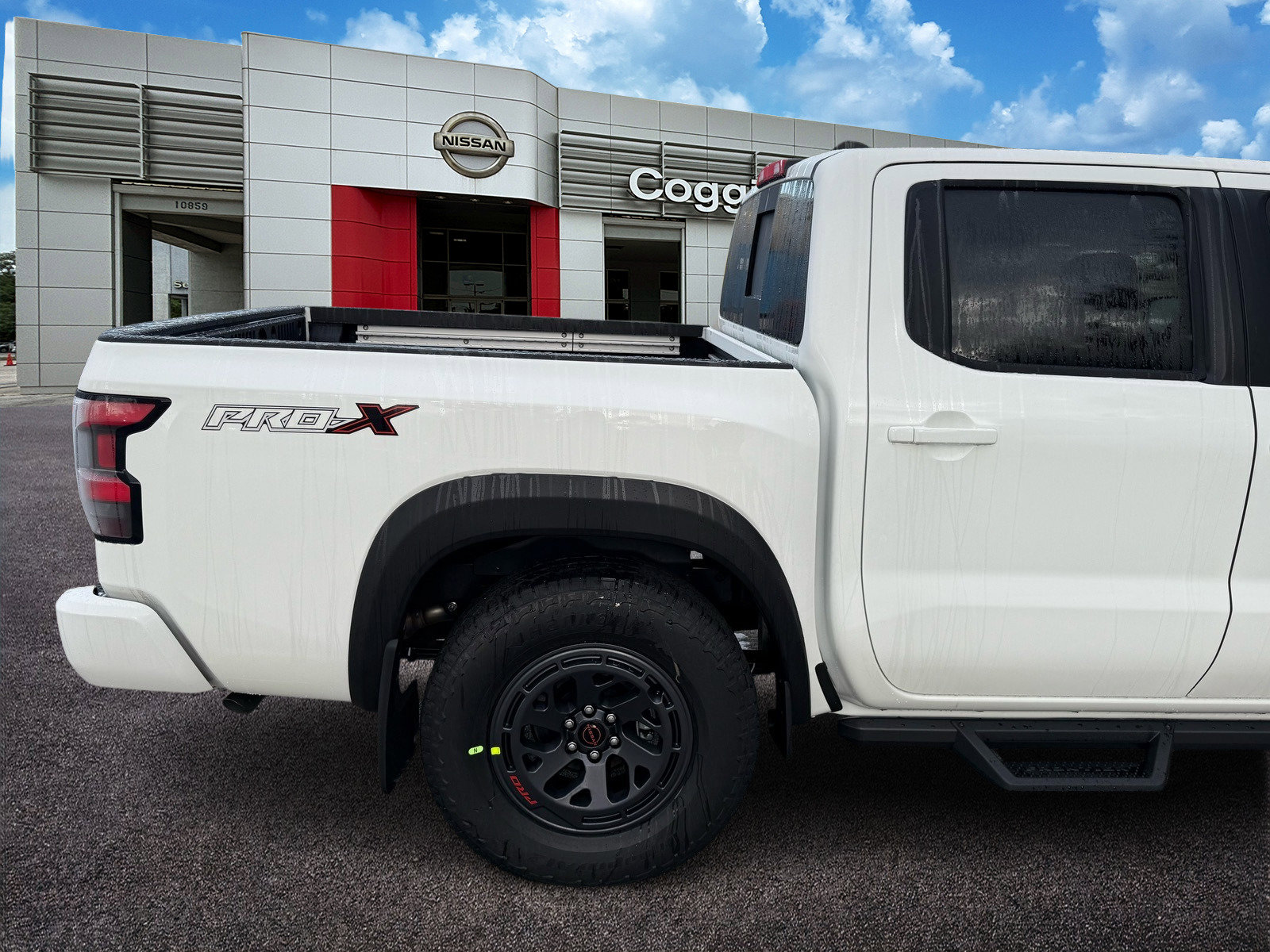 New 2026 Nissan Frontier Pro-X image 6