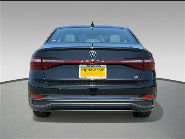 New 2025 Volkswagen Jetta SE image 5