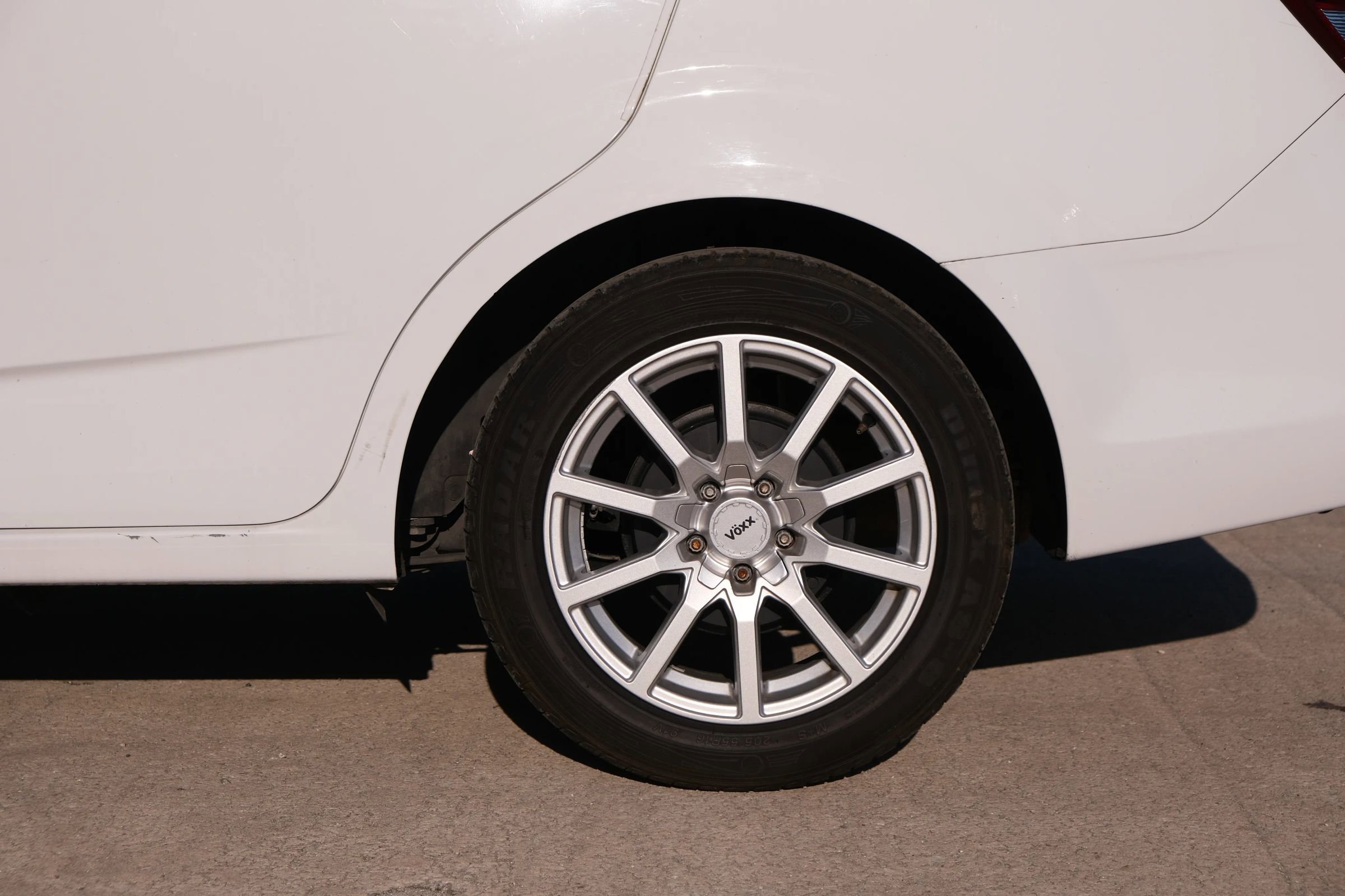 Used 2018 Chevrolet Sonic Premier w/ Driver Confidence Package image 14