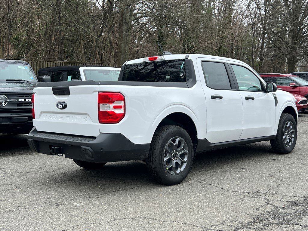 New 2026 Ford Maverick XLT image 4