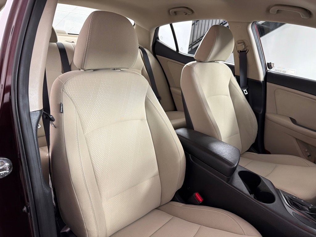Used 2013 Kia Optima LX FWD image 23