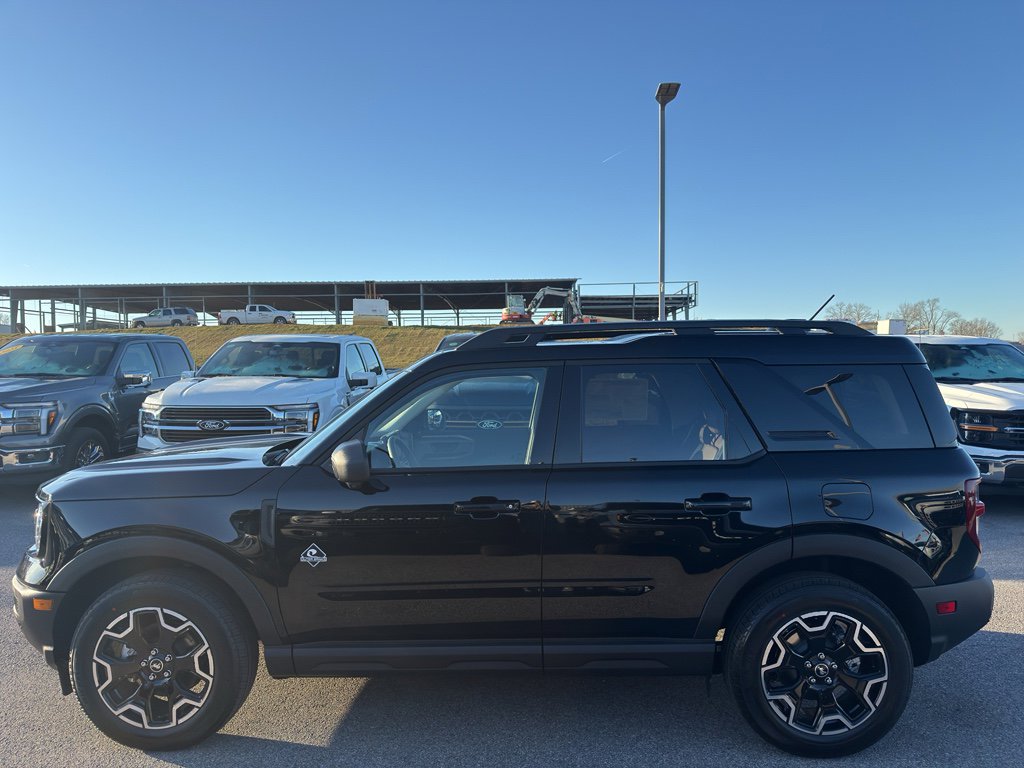 New 2025 Ford Bronco Sport Outer Banks w/ Outer Banks Tech Package+ image 8