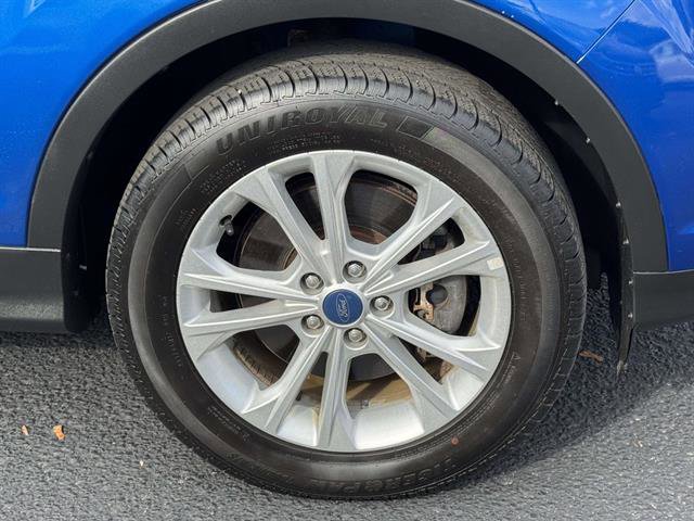 Used 2019 Ford Escape SE image 26