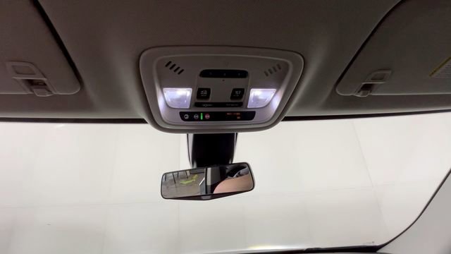 Used 2019 Chevrolet Traverse Premier w/ Redline Edition AWD/4WD image 37