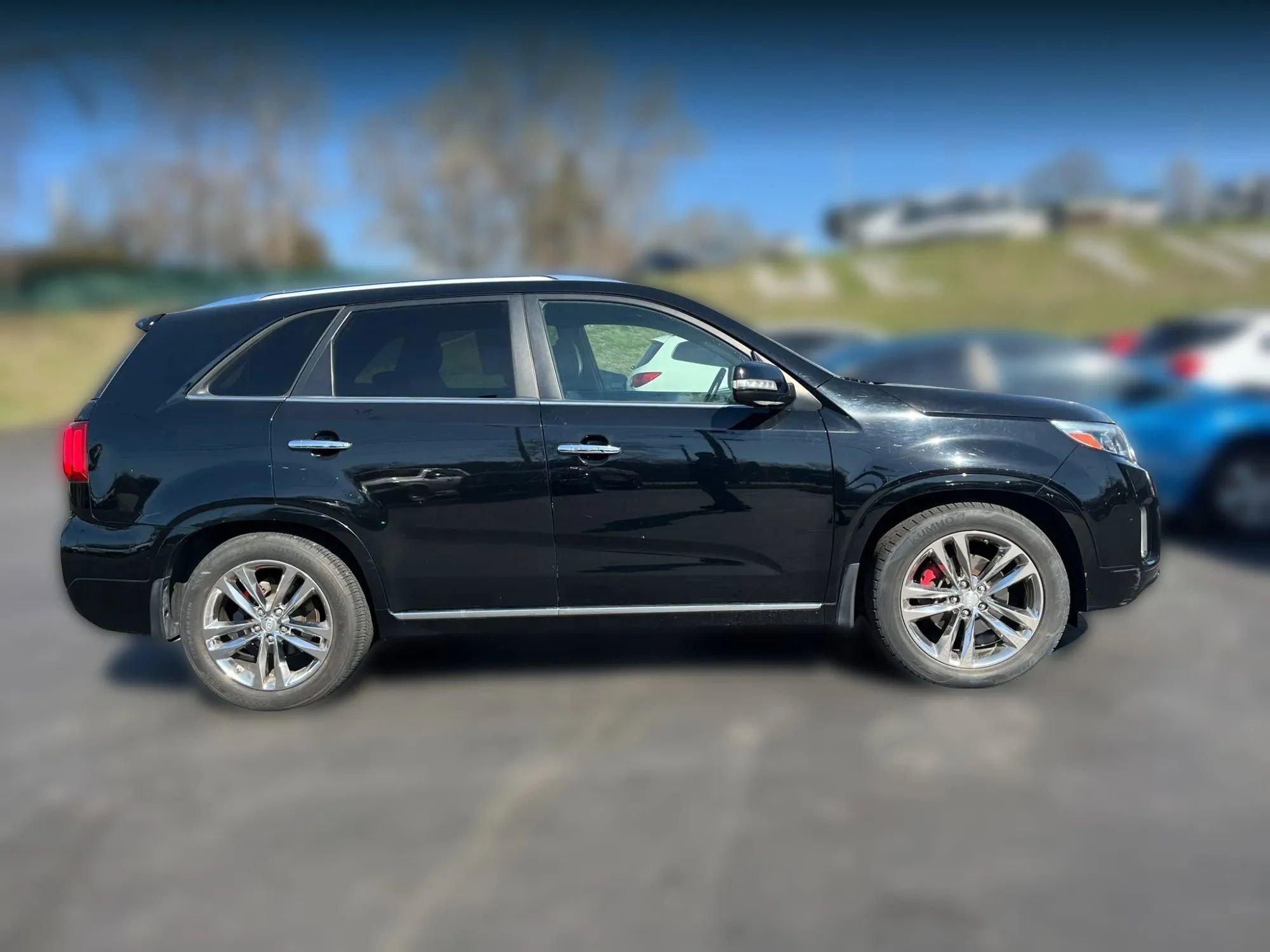 Used 2015 Kia Sorento SX image 2