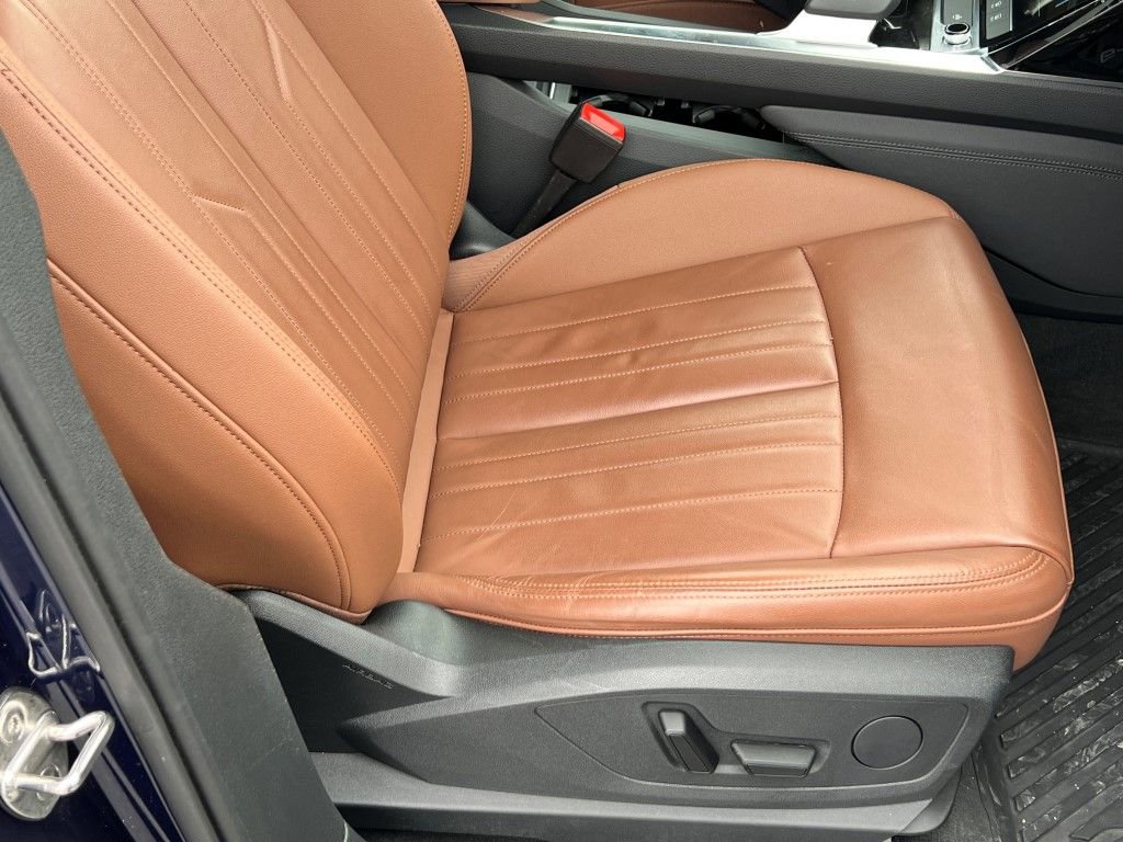 Certified 2022 Audi e-tron Premium w/ Convenience Plus Package image 13