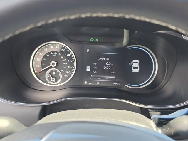 Used 2025 Genesis G70 3.3T Advanced w/ Sport Prestige Package RWD image 21